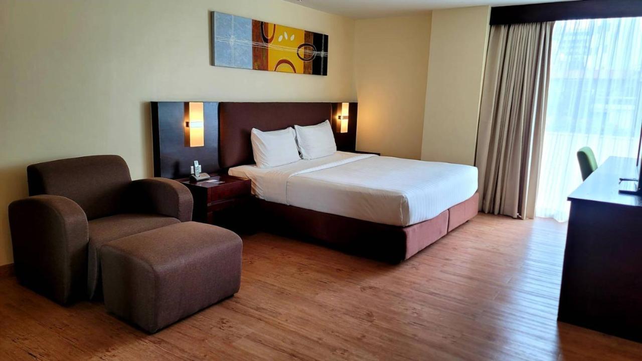 Lohas Residences Sukhumvit 2 Bangkok Ngoại thất bức ảnh